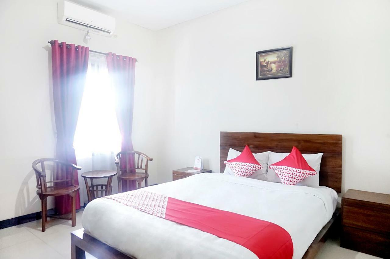 Oyo 627 Tirta Kencana Syariah Hotell Pakanbaru Exteriör bild
